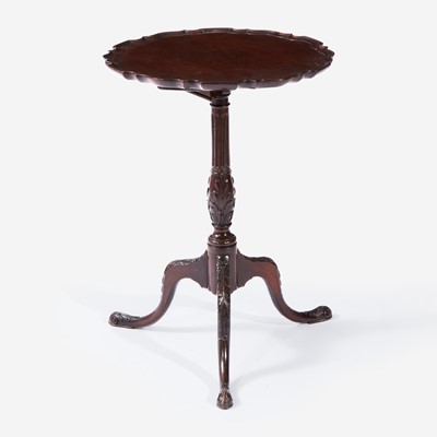 Lot 126 - A George III Mahogany Piecrust Tilt-Top Candlestand