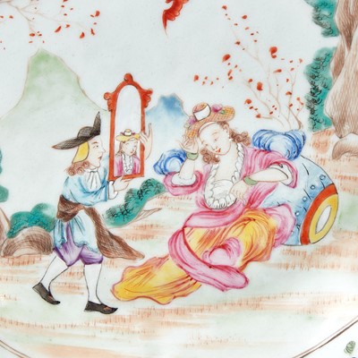 Lot 92 - A Chinese Export Porcelain Famille Rose Shaped Platter