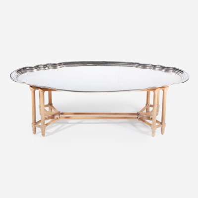 Lot 19 - Contemporary